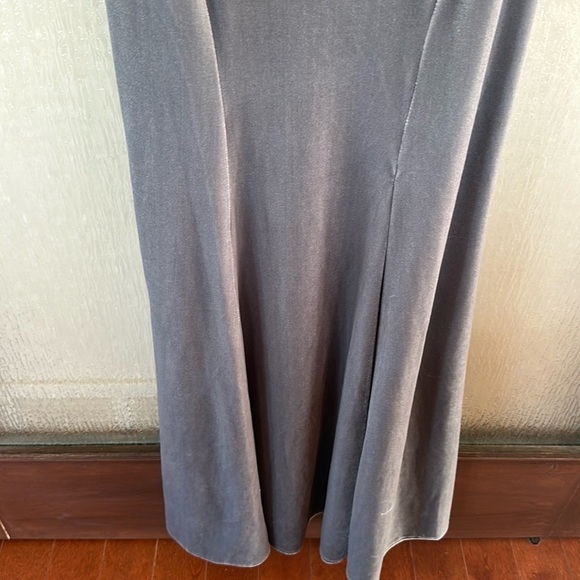 Marchesa Notte Avenida Gown size 6. - Picture 9 of 12